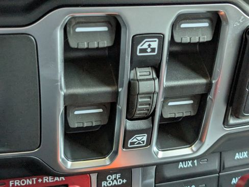 New 2026 Jeep Gladiator Rubicon image 22