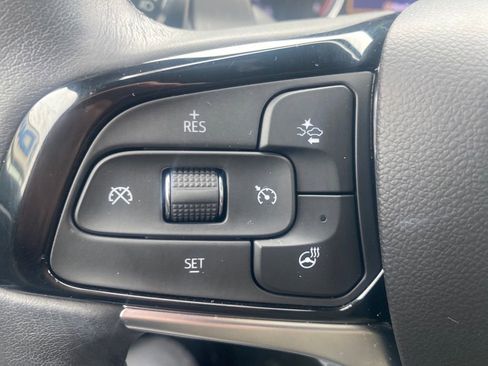 Used 2023 Buick Enclave Essence w/ Trailering Package, 5000 lbs. image 19