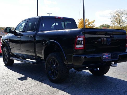 Used 2019 RAM 2500 Laramie w/ Black Appearance Package image 21