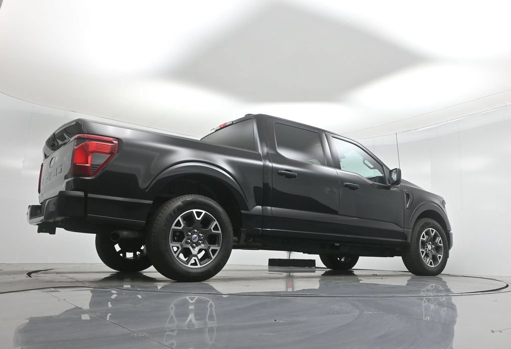 New 2024 Ford F150 XLT w/ XLT Black Appearance Package RWD image 45