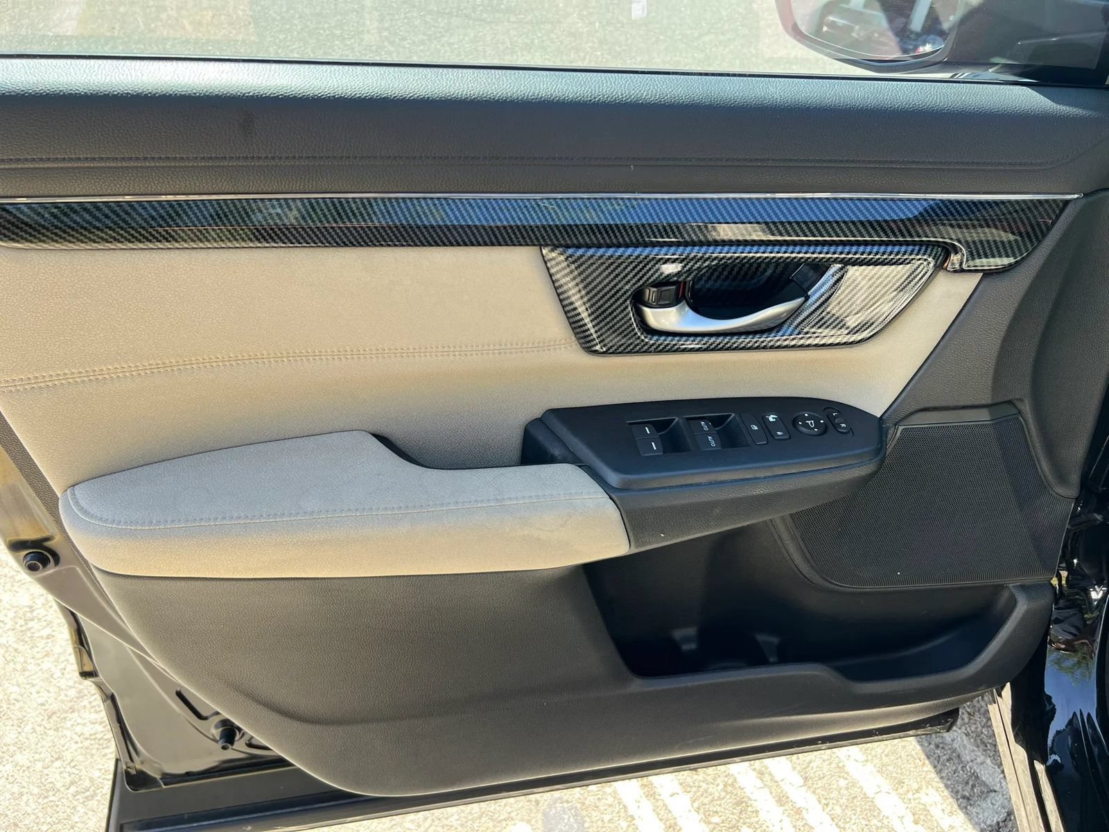 Used 2017 Honda CR-V EX image 22