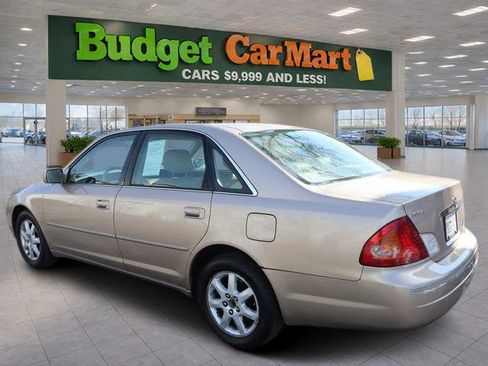 Used 2001 Toyota Avalon XLS image 4