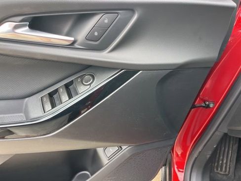New 2026 Chevrolet Equinox LT FWD image 14