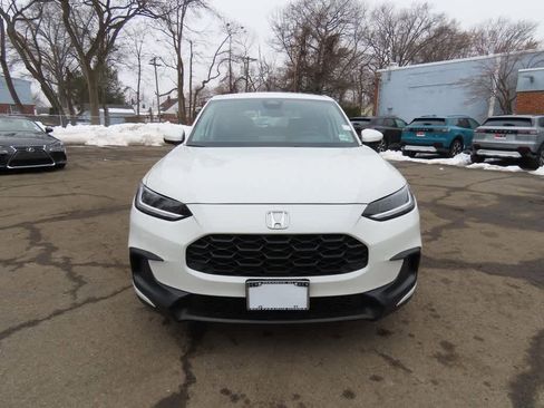 Certified 2024 Honda HR-V LX image 6