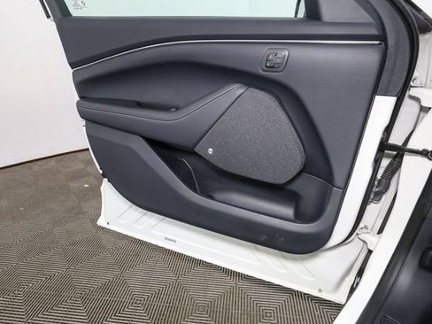 Used 2024 Ford Mustang Mach-E Premium AWD/4WD image 36