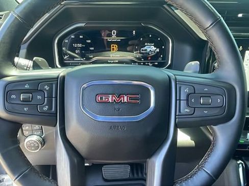 Used 2024 GMC Sierra 1500 AT4 w/ AT4 Preferred Package AWD/4WD image 22