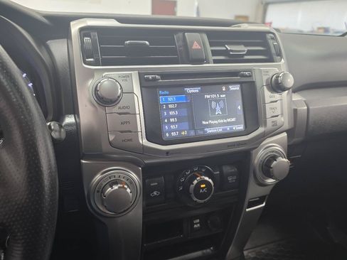 Used 2016 Toyota 4Runner SR5 Premium AWD/4WD image 15