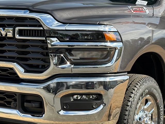 New 2026 RAM 2500 Tradesman AWD/4WD image 11