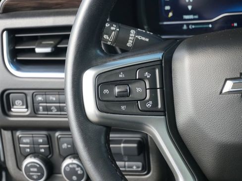 Used 2022 Chevrolet Tahoe Z71 w/ Z71 Off-Road Package image 31