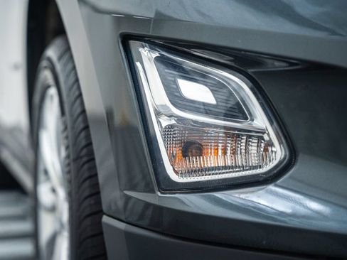 Used 2018 Chevrolet Equinox LT AWD/4WD image 15
