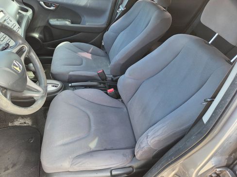 Used 2009 Honda Fit image 9