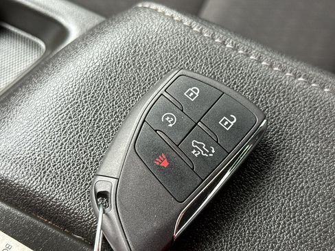 Used 2023 Chevrolet Silverado 1500 RST image 38