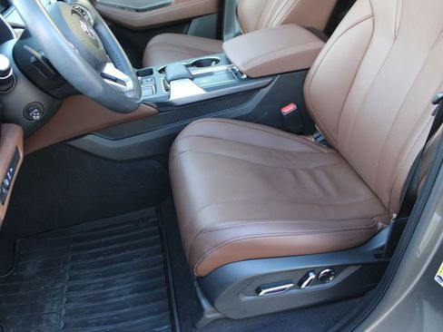 Used 2024 Acura MDX SH-AWD w/ Technology Package image 22