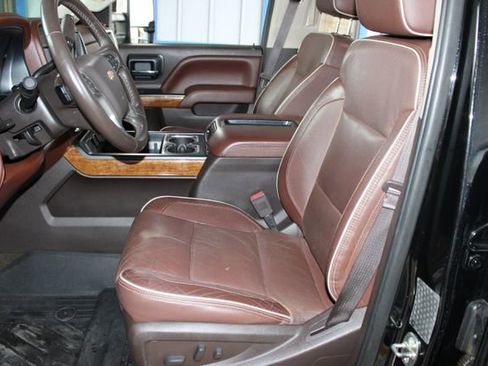 Used 2015 Chevrolet Silverado 3500 High Country w/ Duramax Plus Package image 20