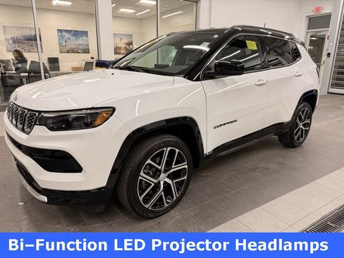 Certified 2024 Jeep Compass Limited w/ Elite Group image 5