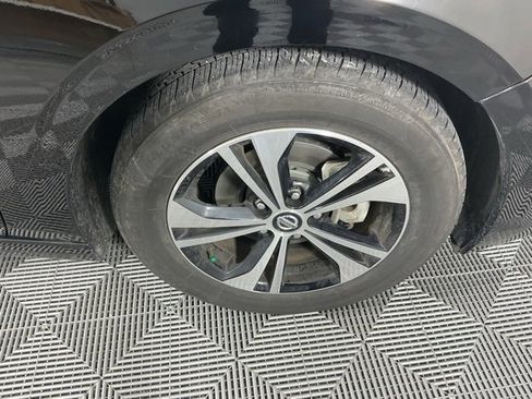 Used 2023 Nissan Sentra SV image 17