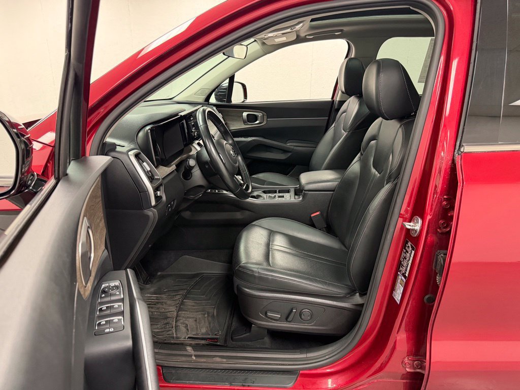 Used 2021 Kia Sorento EX w/ Panoramic Sunroof Package AWD/4WD image 20