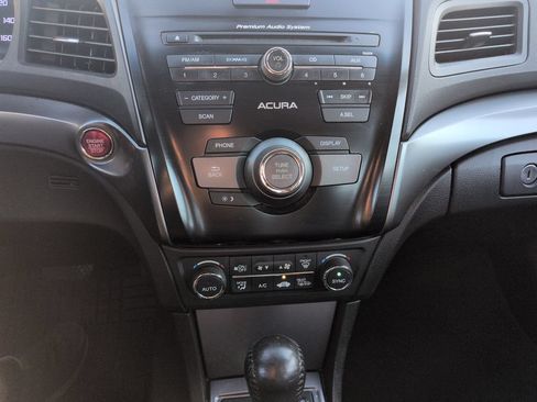 Used 2013 Acura ILX w/ Premium Package FWD image 19