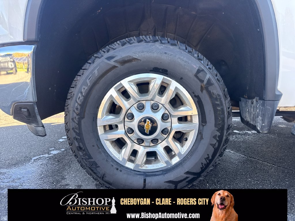 Used 2026 Chevrolet Silverado 2500 LT AWD/4WD image 17