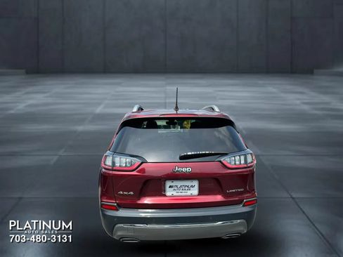 Used 2019 Jeep Cherokee Limited AWD/4WD image 7