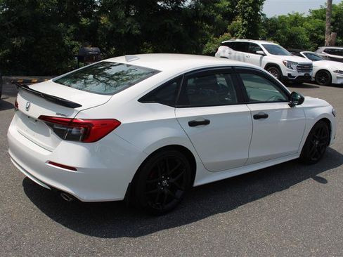 Used 2024 Honda Civic Sport image 8