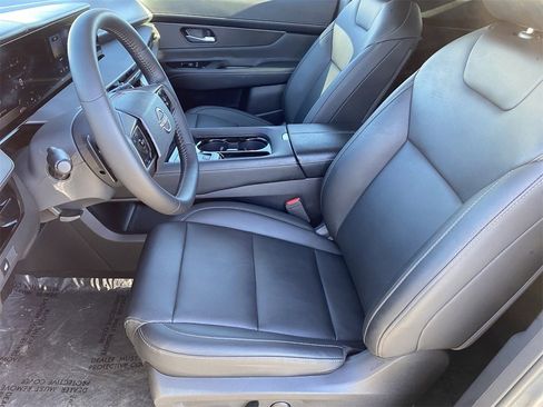 Certified 2025 Nissan Murano SV image 20