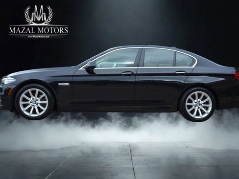 Used 2014 BMW 535i xDrive Sedan AWD/4WD image 8