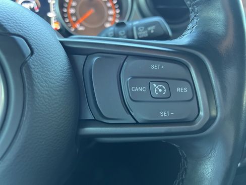 Used 2021 Jeep Wrangler Unlimited Sport image 26