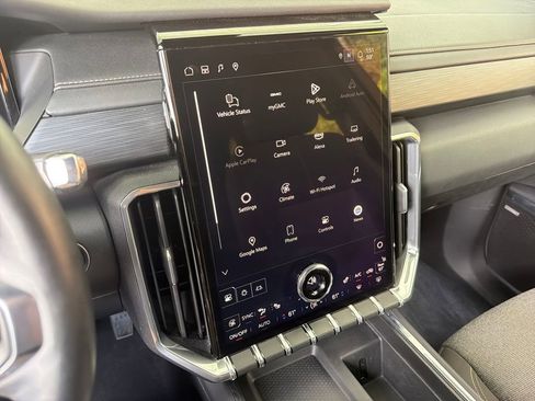 Used 2025 GMC Acadia Elevation FWD image 27