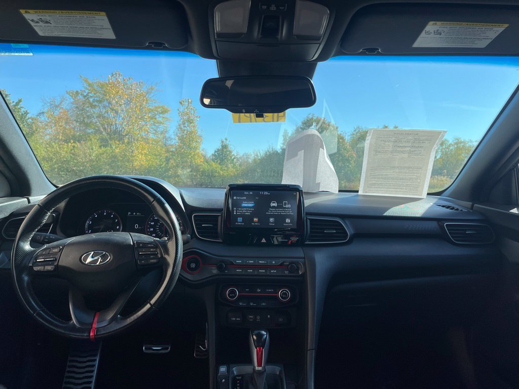 Used 2020 Hyundai Veloster Turbo FWD image 15