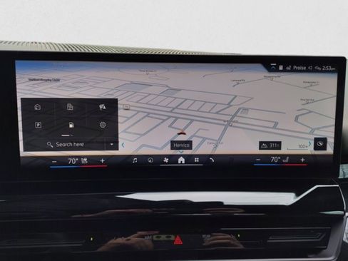 Used 2024 BMW 530i xDrive w/ M Sport Package image 17