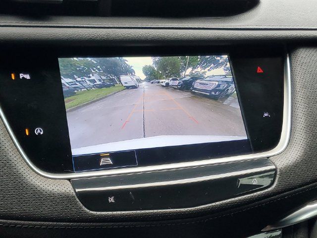 Certified 2024 Cadillac XT6 Luxury FWD image 28