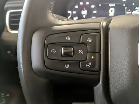 Used 2023 GMC Yukon Denali Ultimate image 22