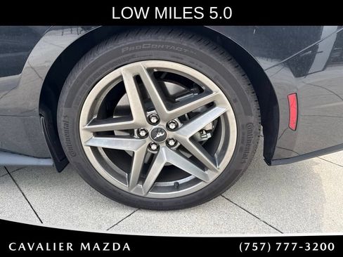 Used 2025 Ford Mustang GT RWD image 19