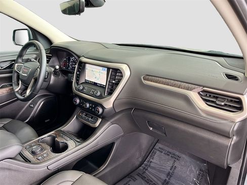 Used 2023 GMC Acadia Denali w/ Denali Technology Package image 31