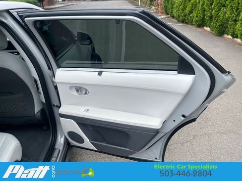 Used 2024 Hyundai Ioniq 5 Limited RWD image 47