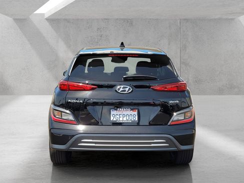 Used 2023 Hyundai Kona SEL FWD image 6