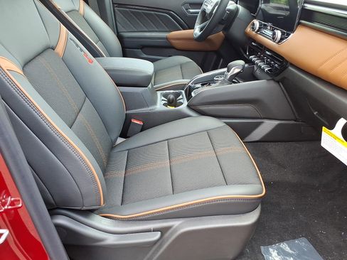 New 2026 GMC Canyon AT4 w/ Technology Plus Package AWD/4WD image 8