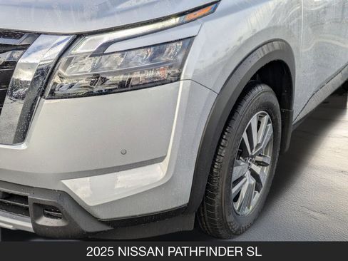 New 2025 Nissan Pathfinder SL w/ Cargo Package image 10