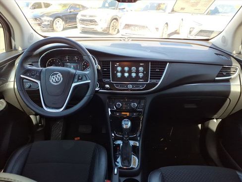 Used 2021 Buick Encore Preferred w/ Safety Package image 16