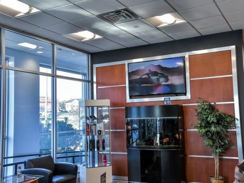 Used 2018 Jeep Wrangler Unlimited Sport S image 32