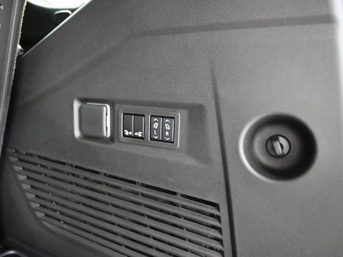 New 2026 Chevrolet Tahoe Premier image 30