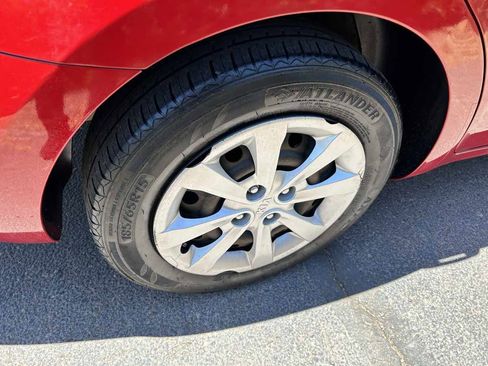 Used 2013 Kia Rio LX image 32