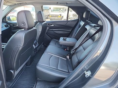 Used 2018 Chevrolet Equinox Premier AWD/4WD image 34