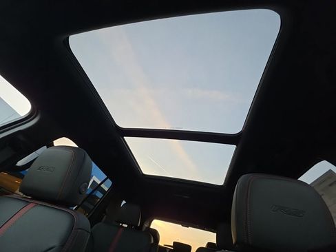 New 2026 Chevrolet Traverse RS image 30