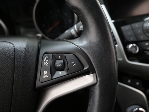 Used 2014 Chevrolet Cruze Eco image 17