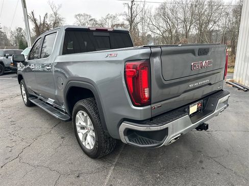Used 2022 GMC Sierra 1500 SLT w/ SLT Premium Package image 8