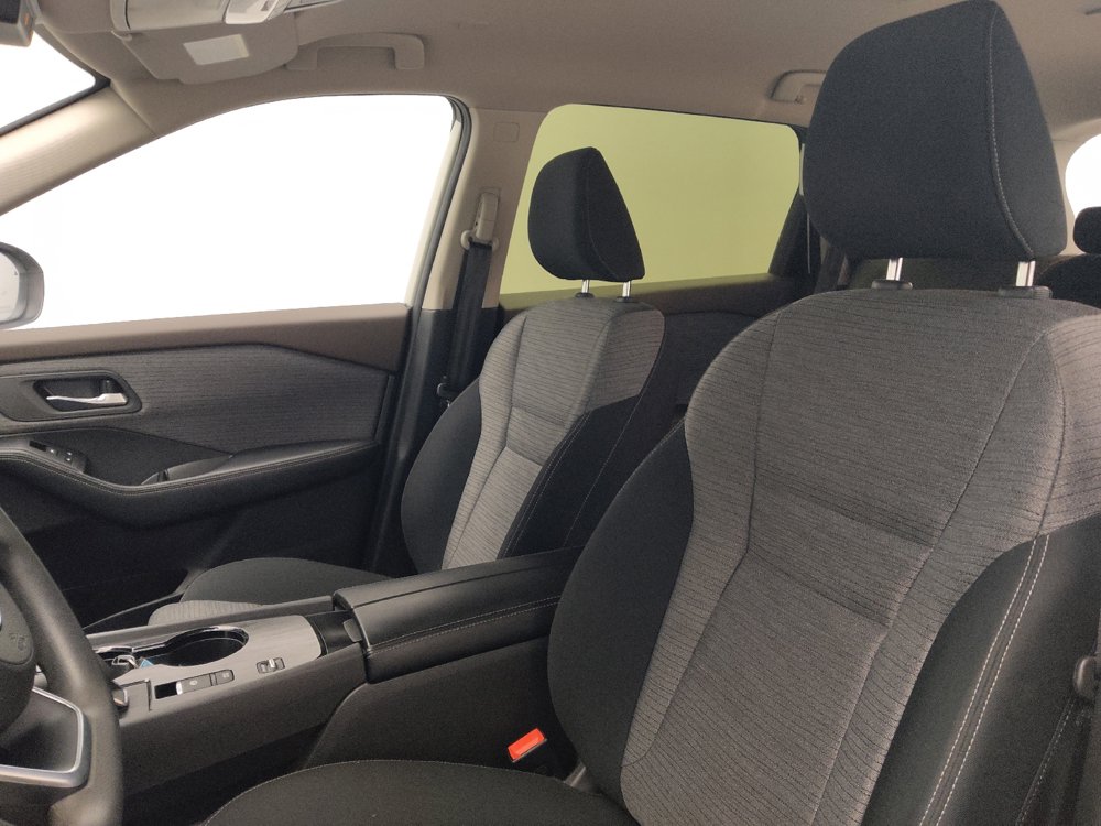 Used 2023 Nissan Rogue SV FWD image 17