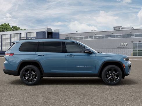 New 2026 Jeep Grand Cherokee L Limited AWD/4WD image 21