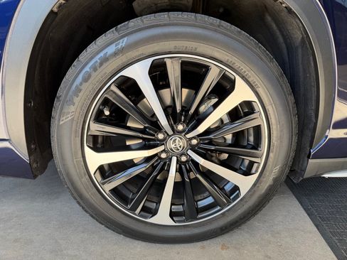 Used 2022 Toyota Highlander XSE FWD image 60